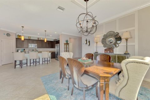 House in Venice, Florida 4 bedrooms, 188.78 sq.m. № 1529844 - photo 17
