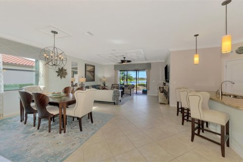 House in Venice, Florida 4 bedrooms, 188.78 sq.m. № 1529844 - photo 15
