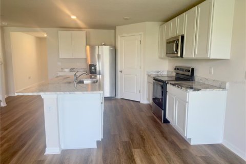 Casa en alquiler en Palmetto, Florida, 5 dormitorios, 242.01 m2 № 1866676 - foto 7