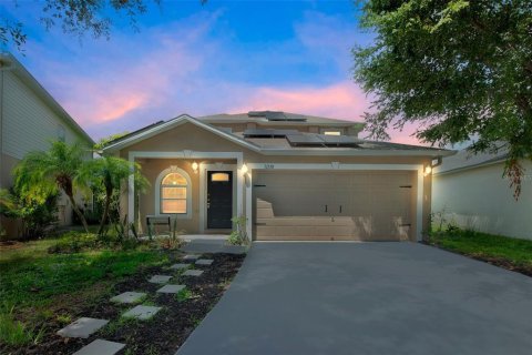 House in Riverview, Florida 4 bedrooms, 204.48 sq.m. № 1787687 - photo 2