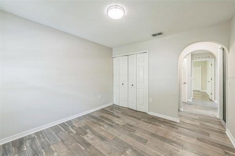 House in Riverview, Florida 4 bedrooms, 204.48 sq.m. № 1787687 - photo 8