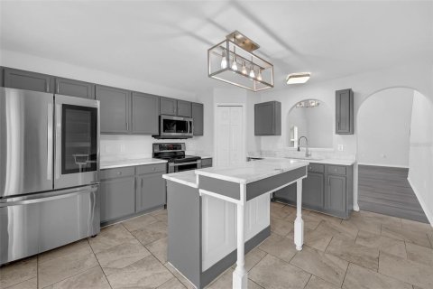 House in Riverview, Florida 4 bedrooms, 204.48 sq.m. № 1787687 - photo 20