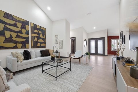 Casa en venta en Tampa, Florida, 4 dormitorios, 280.84 m2 № 1566927 - foto 13