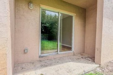 Touwnhouse à louer à Boynton Beach, Floride: 3 chambres, 100.71 m2 № 2392797 - photo 18