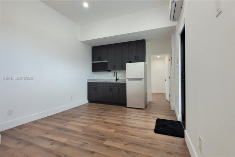 Villa ou maison à Miami Beach, Floride 1 chambre № 2370449