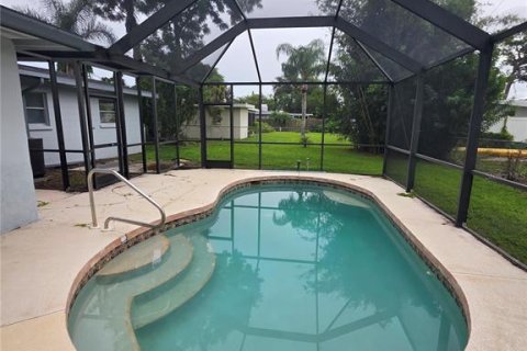 Casa en venta en Sarasota, Florida, 2 dormitorios, 101.45 m2 № 1913383 - foto 19
