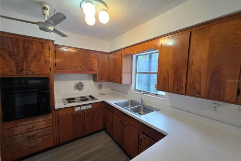 Casa en venta en Sarasota, Florida, 2 dormitorios, 101.45 m2 № 1913383 - foto 10