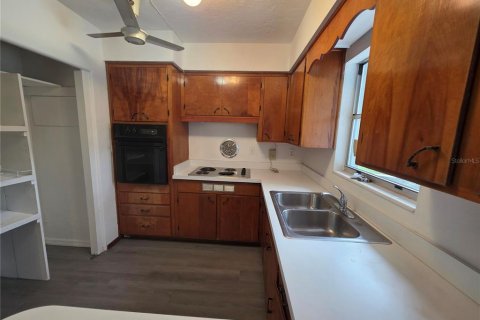 Casa en venta en Sarasota, Florida, 2 dormitorios, 101.45 m2 № 1913383 - foto 26