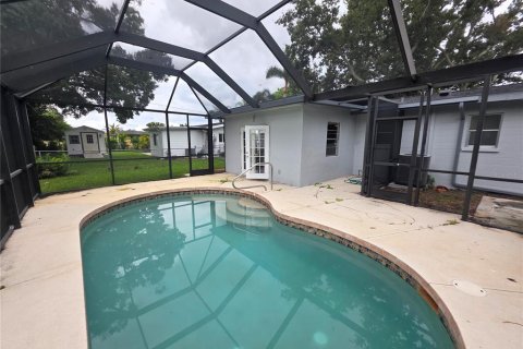 Casa en venta en Sarasota, Florida, 2 dormitorios, 101.45 m2 № 1913383 - foto 9