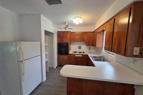 Casa en venta en Sarasota, Florida, 2 dormitorios, 101.45 m2 № 1913383 - foto 8