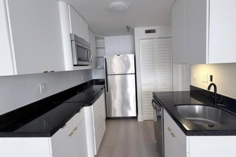 Copropriété à louer à Miami, Floride: 1 chambre, 59.46 m2 № 2273996 - photo 12
