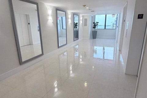 Copropriété à louer à Miami, Floride: 1 chambre, 59.46 m2 № 2273996 - photo 24