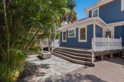 Commercial property in Bradenton, Florida 5 bedrooms, 366.13 sq.m. № 1372181 - photo 21