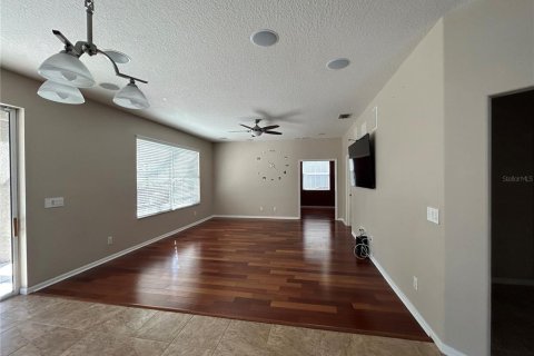 Casa en alquiler en Bradenton, Florida, 4 dormitorios, 303.79 m2 № 1913919 - foto 6