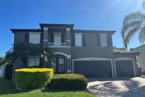 House in Bradenton, Florida 4 bedrooms, 303.79 sq.m. № 1913919 - photo 1