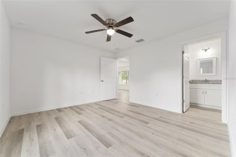 House in Silver Springs Shores, Florida 3 bedrooms, 116.22 sq.m. № 2206416 - photo 24