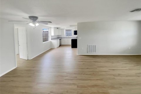 Casa en venta en Port Richey, Florida, 3 dormitorios, 106.28 m2 № 1910958 - foto 13
