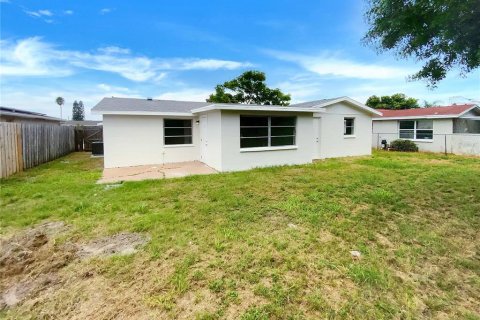 Casa en venta en Port Richey, Florida, 3 dormitorios, 106.28 m2 № 1910958 - foto 8