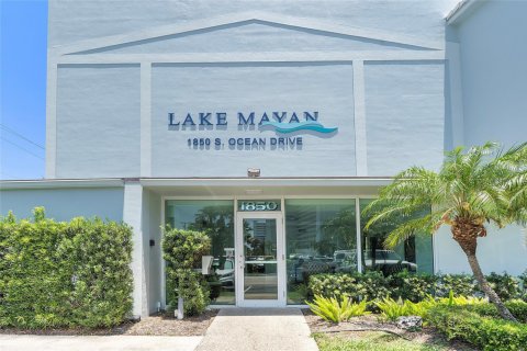Copropriété à vendre à Fort Lauderdale, Floride: 2 chambres, 70.61 m2 № 1175373 - photo 1