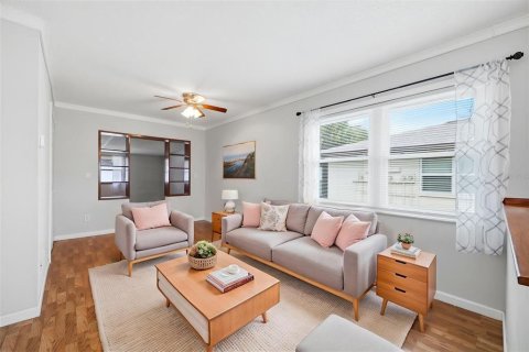 Copropriété à vendre à Clearwater, Floride: 1 chambre, 55.74 m2 № 2220523 - photo 2