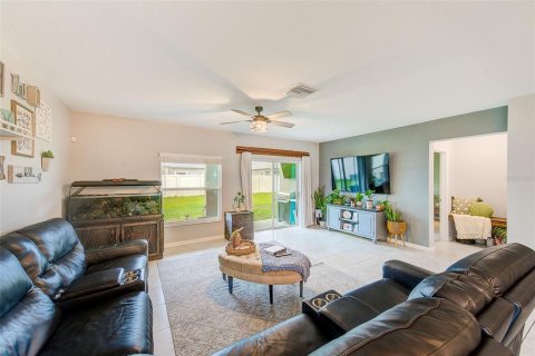 Villa ou maison à vendre à Spring Hill, Floride: 4 chambres, 182.46 m2 № 1518440 - photo 10
