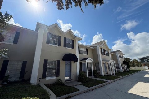 Touwnhouse à louer à Lakeland, Floride: 2 chambres, 112.97 m2 № 2156338 - photo 3
