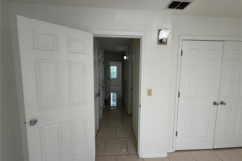 Touwnhouse à louer à Lakeland, Floride: 2 chambres, 112.97 m2 № 2156338 - photo 28