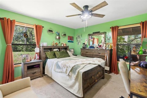 House in DeLand, Florida 3 bedrooms, 167.22 sq.m. № 1894557 - photo 25