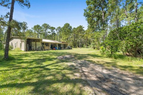 House in DeLand, Florida 3 bedrooms, 167.22 sq.m. № 1894557 - photo 13