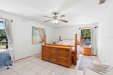 House in DeLand, Florida 3 bedrooms, 167.22 sq.m. № 1894557 - photo 20