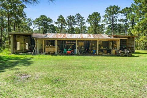 House in DeLand, Florida 3 bedrooms, 167.22 sq.m. № 1894557 - photo 2