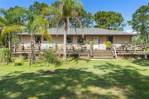 House in DeLand, Florida 3 bedrooms, 167.22 sq.m. № 1894557 - photo 19