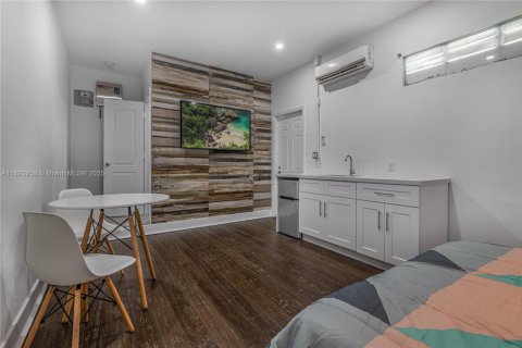Casa en venta en Hollywood, Florida, 2 dormitorios, 130.53 m2 № 1945964 - foto 17