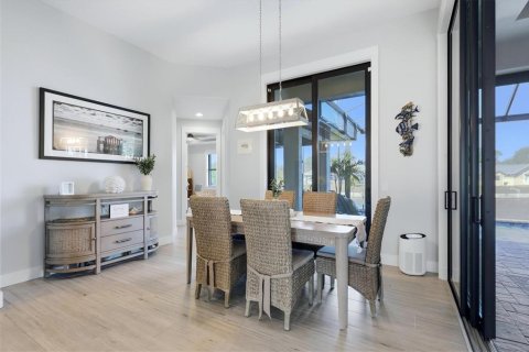 Villa ou maison à vendre à Port Charlotte, Floride: 4 chambres, 202.9 m2 № 2430631 - photo 12