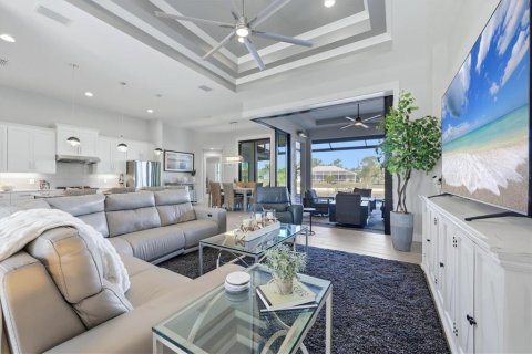 Villa ou maison à vendre à Port Charlotte, Floride: 4 chambres, 202.9 m2 № 2430631 - photo 10