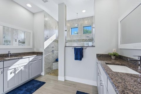 Villa ou maison à vendre à Port Charlotte, Floride: 4 chambres, 202.9 m2 № 2430631 - photo 21