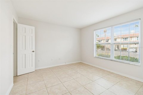Copropriété à louer à Tampa, Floride: 2 chambres, 112.23 m2 № 2114841 - photo 24