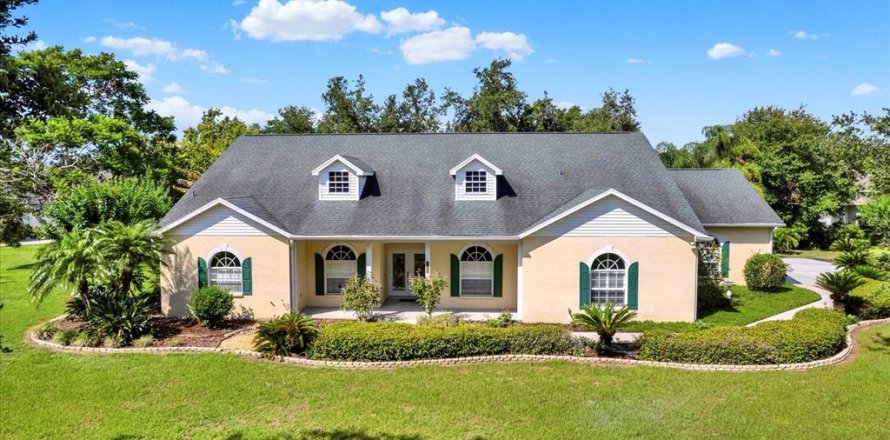 Casa en Dover, Florida 4 dormitorios, 259.01 m2 № 1789223