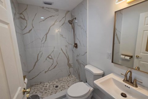 Immobilier commercial à vendre à Palm City, Floride № 2077586 - photo 5