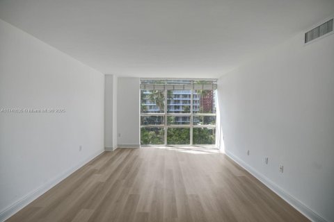 Купить кондоминиум в Майами, Флорида 2 спальни, 95.69м2, № 1862596 - фото 20