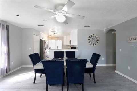 Villa ou maison à vendre à Wimauma, Floride: 4 chambres, 150.32 m2 № 2198781 - photo 7