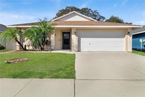 Villa ou maison à vendre à Wimauma, Floride: 4 chambres, 150.32 m2 № 2198781 - photo 2