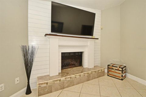 Villa ou maison à vendre à Belle Isle, Floride: 3 chambres, 150.13 m2 № 2296588 - photo 10