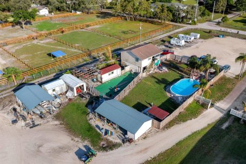 Commercial property in Tampa, Florida 580.64 sq.m. № 1757517 - photo 17