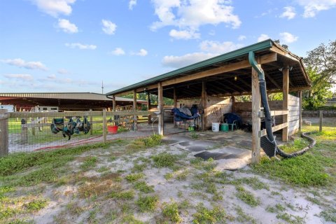 Commercial property in Tampa, Florida 580.64 sq.m. № 1757517 - photo 22