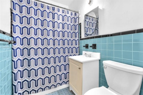 Casa en venta en Miami Gardens, Florida, 3 dormitorios, 133.78 m2 № 1966102 - foto 23