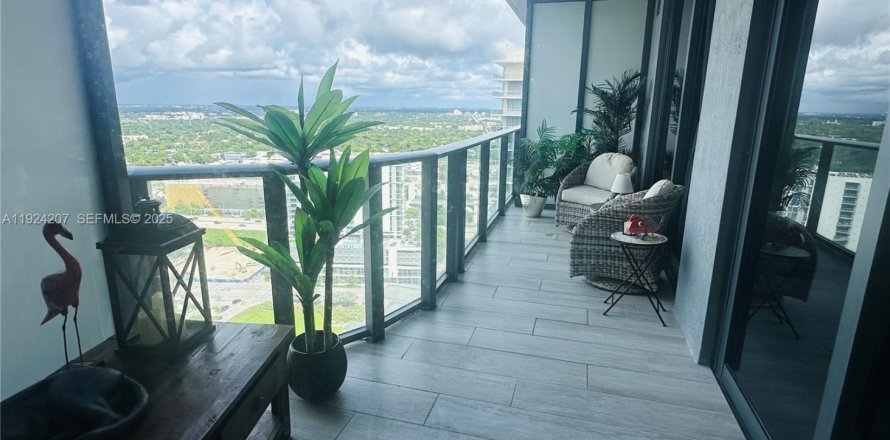 Condo in Miami, Florida, 1 bedroom  № 2076766