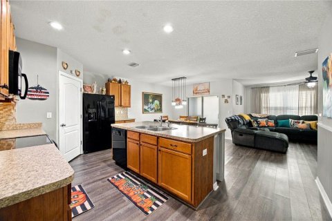 Villa ou maison à vendre à Plant City, Floride: 4 chambres, 171.5 m2 № 2388378 - photo 6