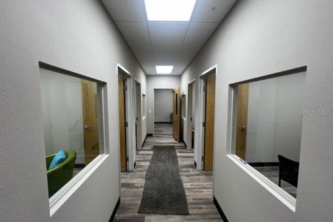 Propiedad comercial en alquiler en Mulberry, Florida, 297.29 m2 № 1408560 - foto 18