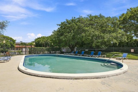 Condo à Boca Raton, Floride, 2 chambres  № 2439402